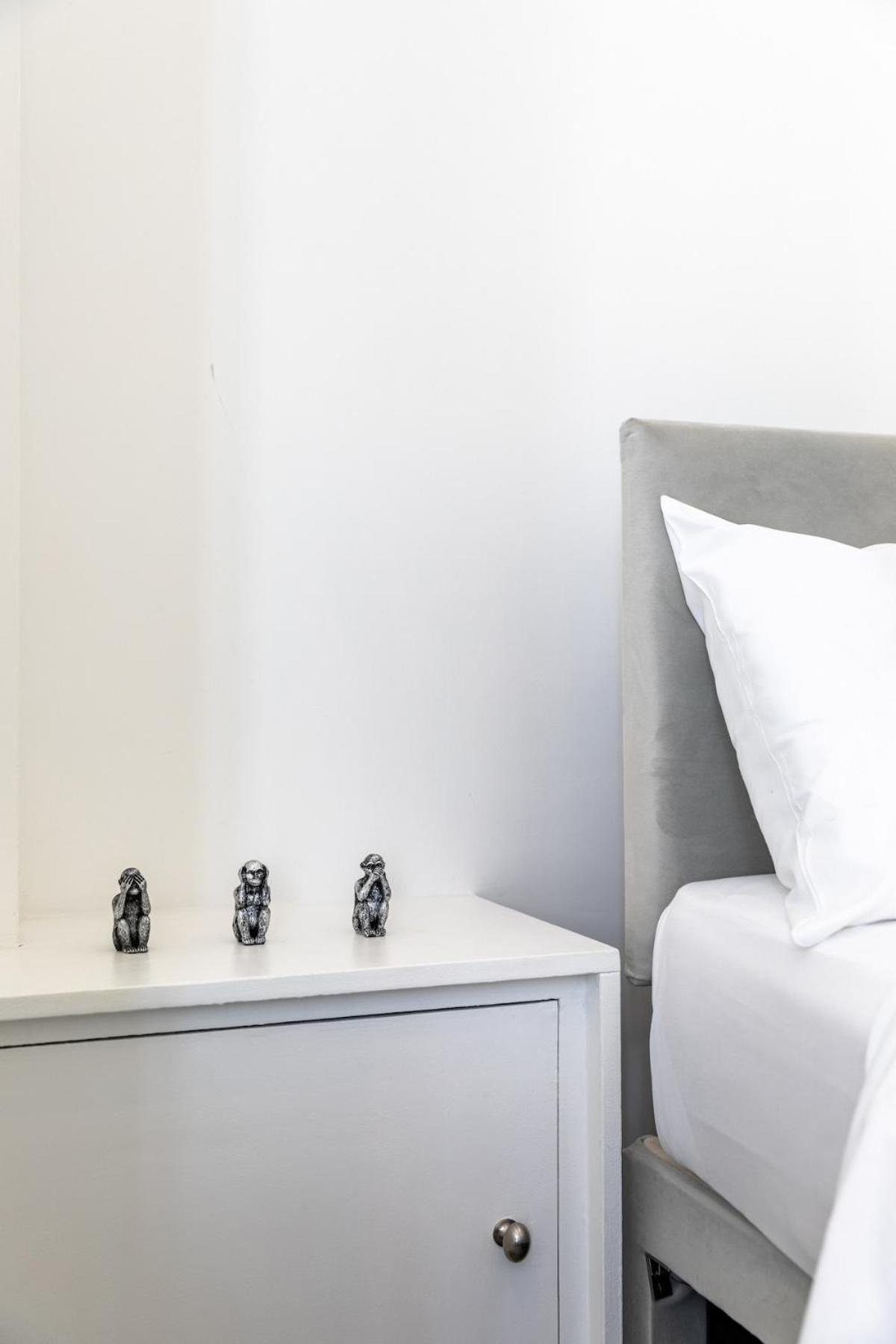 Апартаменты Stylish 2-Bed Flat In The Heart Of West Hampstead Лондон Экстерьер фото